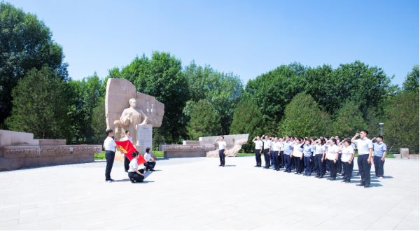mk手机在线登录组织开展“践行八项规定 永葆清廉本色”主题党日活动